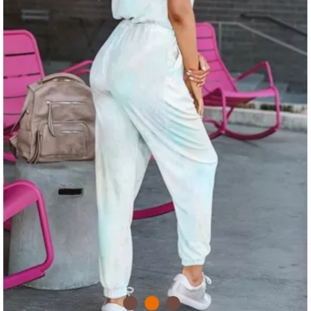 Comfy tie-dye jumpsuit - Picture 2 of 6